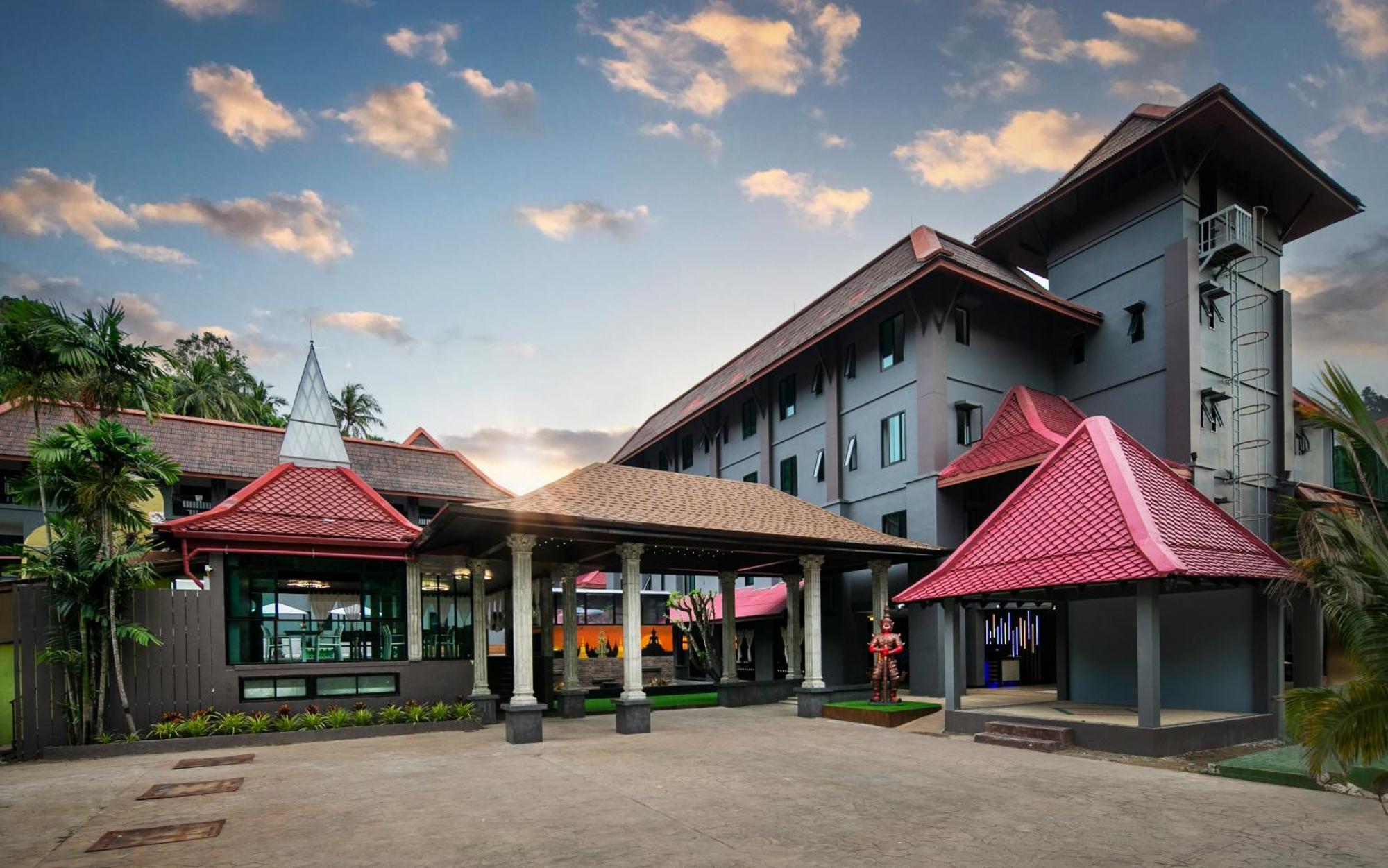 Tuana Hotels The Phulin Resort Karon Екстер'єр фото