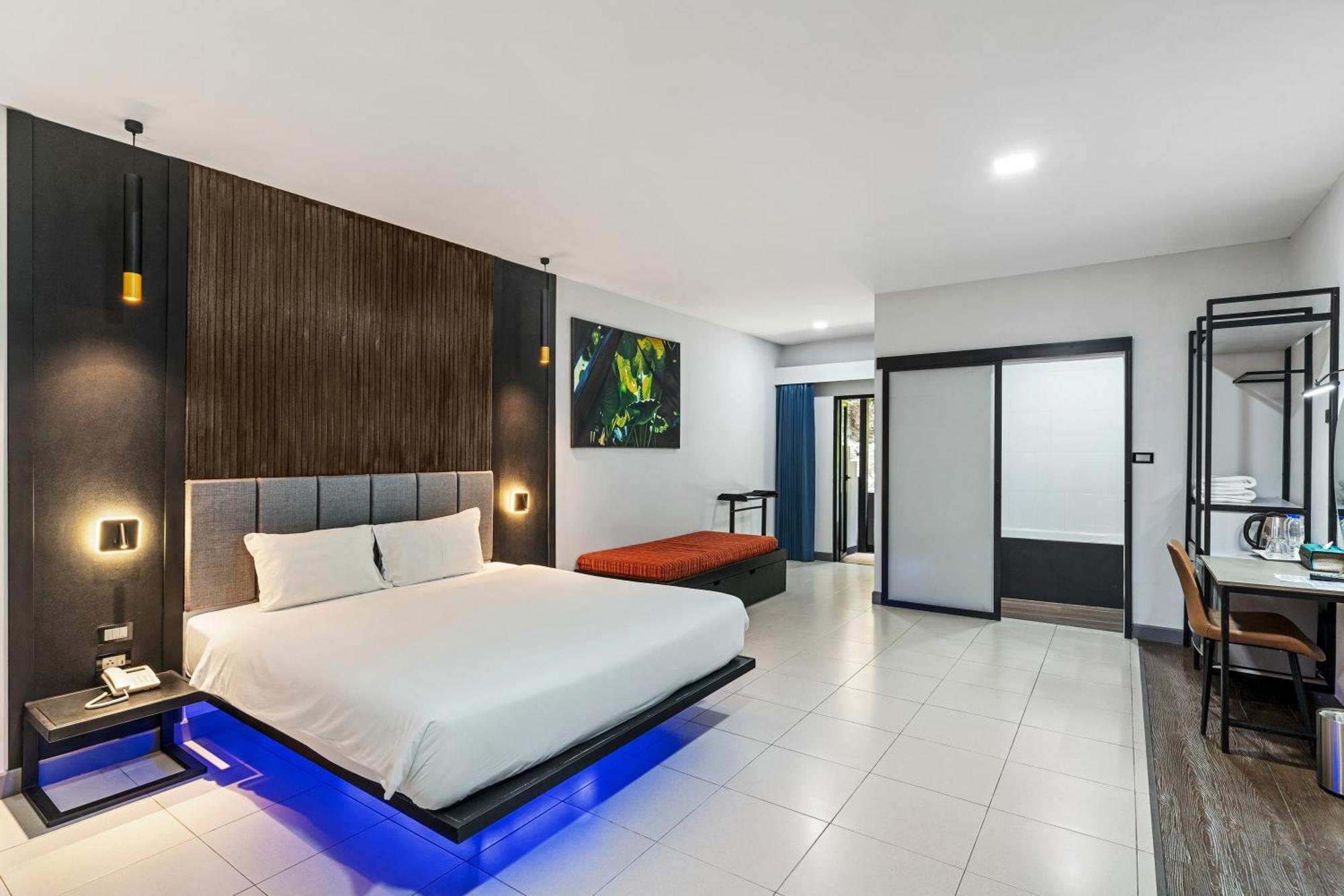 Tuana Hotels The Phulin Resort Karon Екстер'єр фото