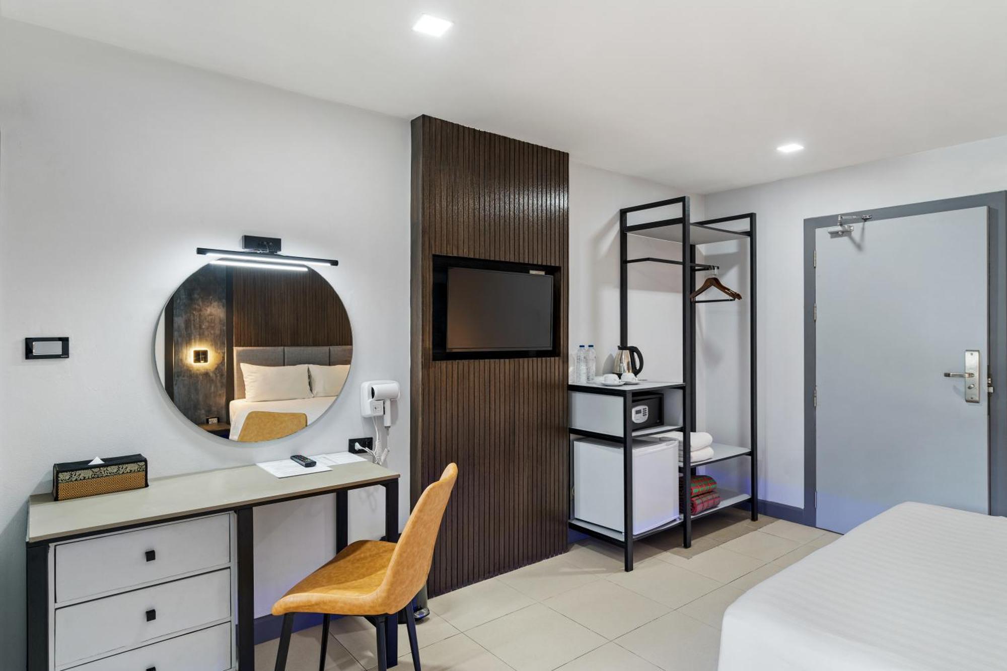 Tuana Hotels The Phulin Resort Karon Екстер'єр фото